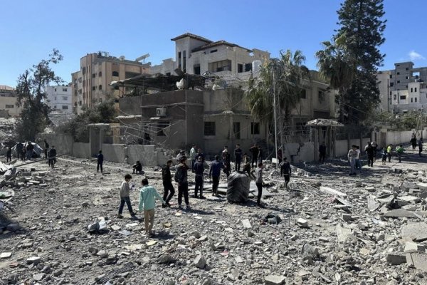 Aumentan a 730 los palestinos muertos tras la reactivación de la ofensiva de Israel contra Gaza