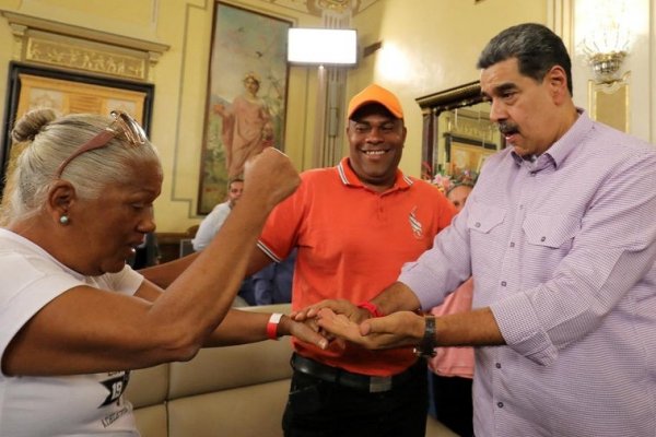 Venezuela vuelve a aceptar vuelos de deportación de EE.UU. tras las presiones de la Administración Trump