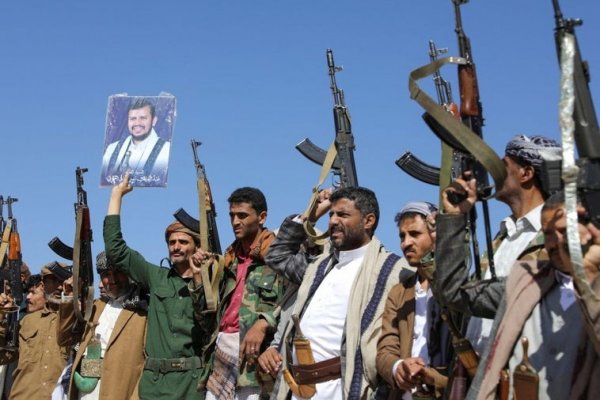 EE.UU. confirma nuevos bombardeos contra Yemen y reitera que «los hutíes son terroristas»