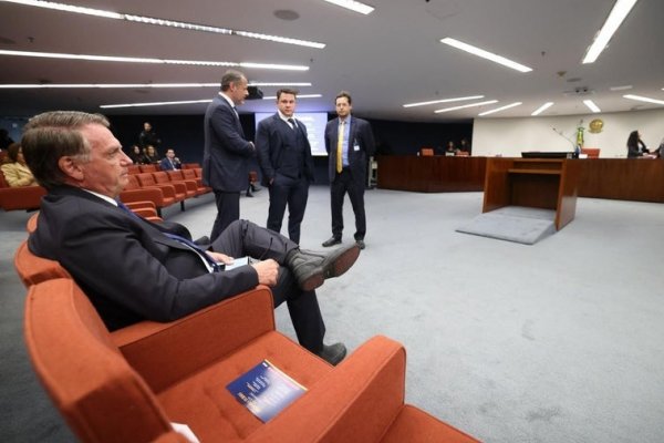 La mayoría del Supremo de Brasil vota para llevar a Bolsonaro a juicio por intento de golpe de Estado