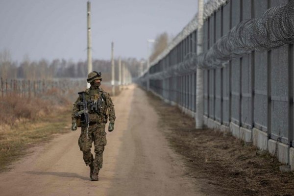 Crece la tensión en la frontera entre Polonia y Bielorrusia: 280 entradas ilegales en un solo fin de semana