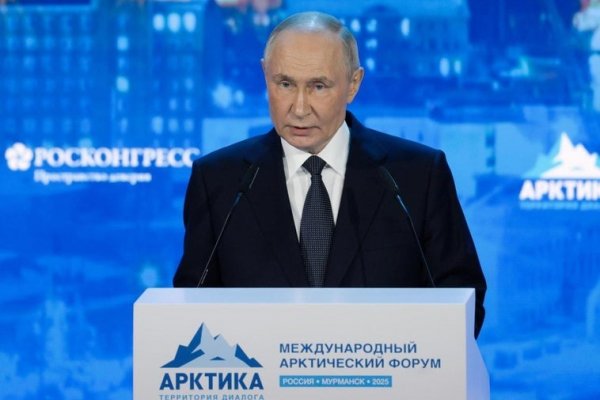 Putin califica de «serias» las amenazas de Trump sobre la anexión de Groenlandia