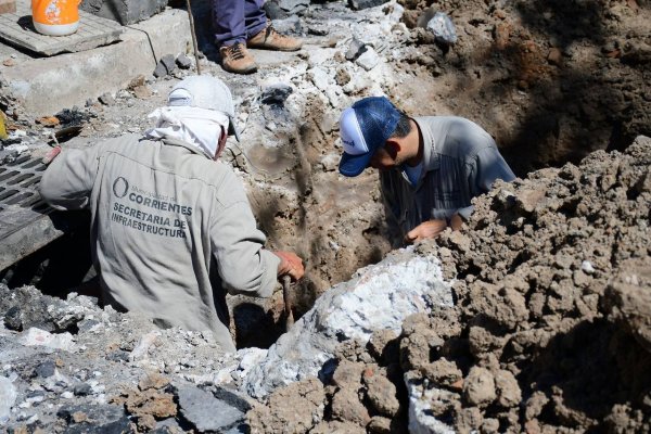 La municipalidad de Corrientes detectó más socavamientos tras el pavimento hundido sobre calle San Martín