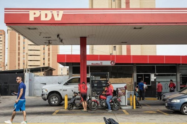 India y China frenan la compra de petróleo a Venezuela tras los aranceles de Trump