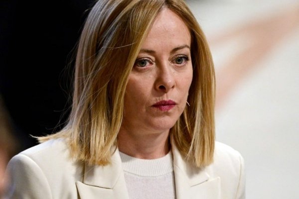 Meloni intenta desactivar la bomba de los aranceles ante la inminente visita clave del vicepresidente Vance a Roma
