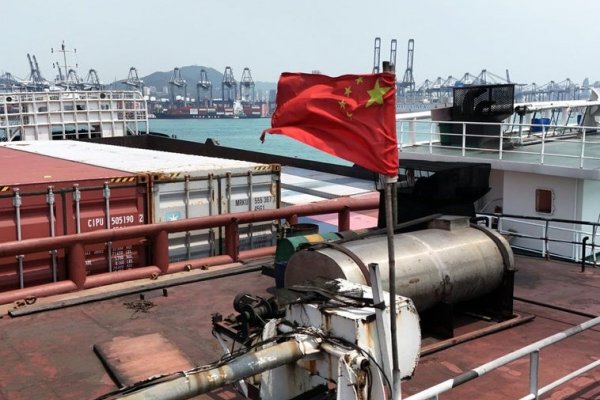China insta a Trump a cancelar «de inmediato» los nuevos aranceles: «En una guerra comercial nadie gana»