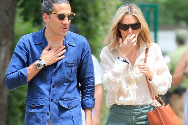 La maleta de Semana Santa de Marta Ortega en 5 prendas infalibles: del pantalón tendencia al vestido más cool