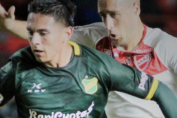 Argentinos goleó a Defensa y Justicia en La Paternal