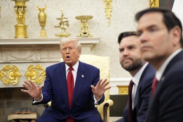 Trump anuncia por sorpresa conversaciones directas con Irán para un acuerdo nuclear