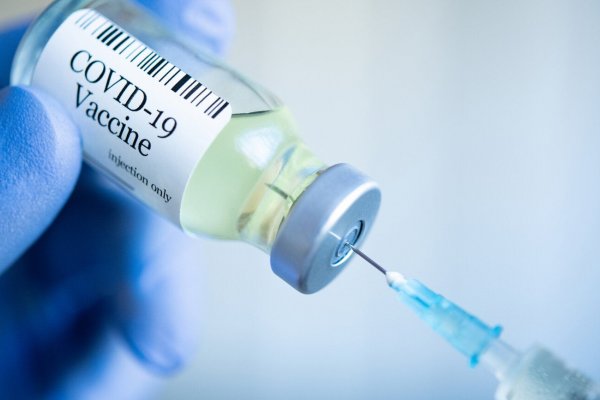 VACÚNATE! Varios lugares donde recibir la antigripal y refuerzos por Covid-19
