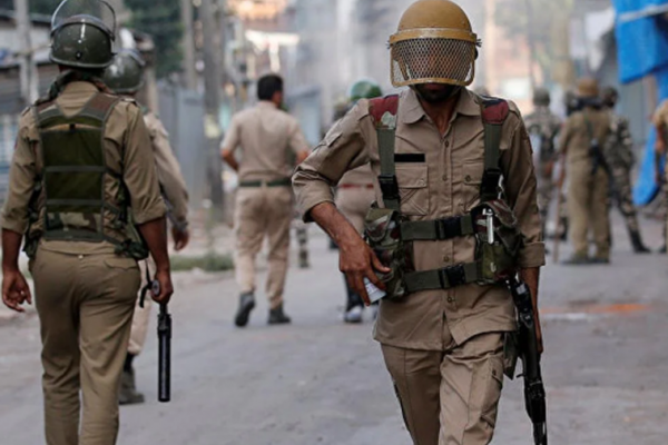 Arrestado un hombre en India por suplantar a un reputado cardiólogo tras la muerte de siete personas
