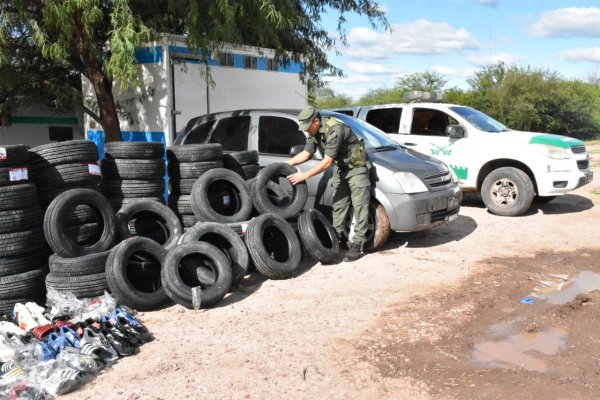 SE NOTA MUCHO! En dos vehículos trasladaban 104 neumáticos