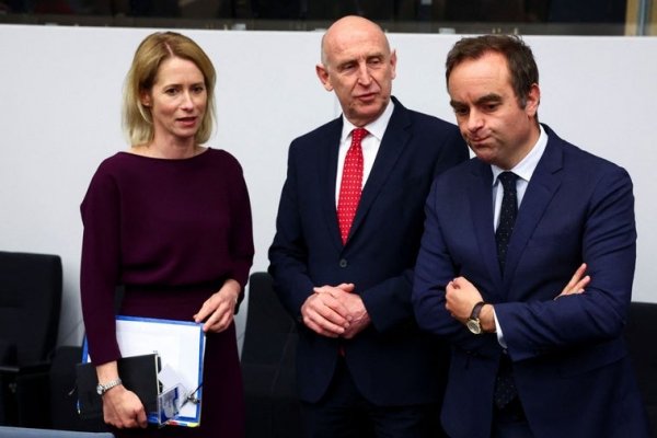 Los ministros de Defensa de la OTAN preparan sin EE.UU. el futuro envío de tropas a Ucrania