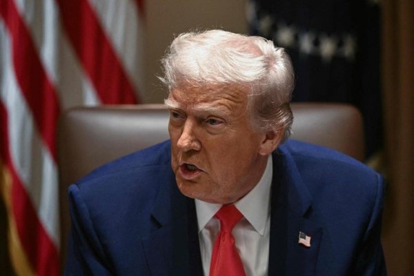 Trump afirma que EE.UU. ha trasladado «muchas tropas» a Panamá para recuperar el control