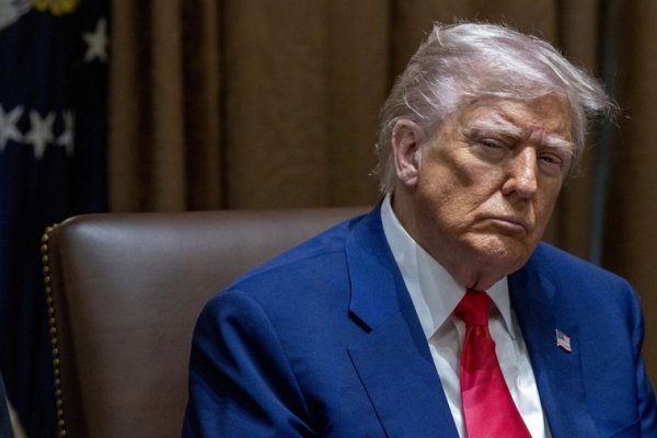 Los republicanos agitan la guerra judicial con una ley para evitar bloqueos a Trump