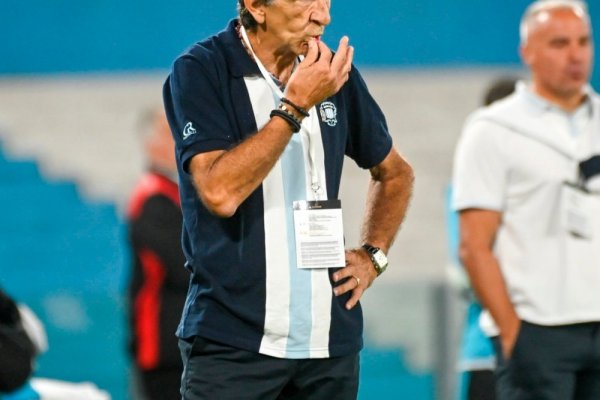 La dura autocrítica de Costas por la derrota de Racing: 