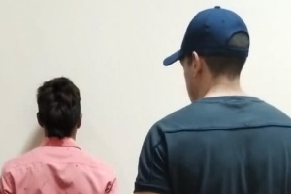 ALTERADO! Atrapan a un joven que amenazaba a Policías en Saladas