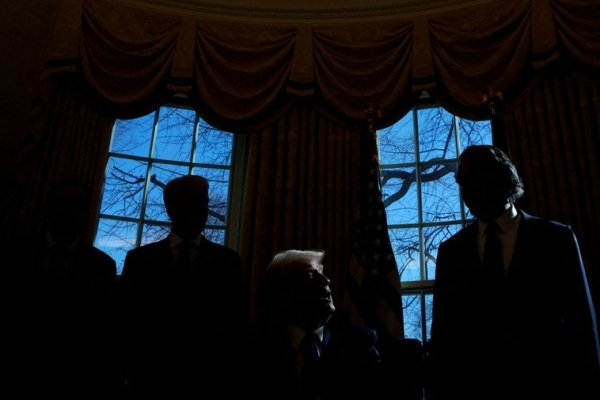 Entre la improvisación y el pánico: la cara oculta del caos de Trump
