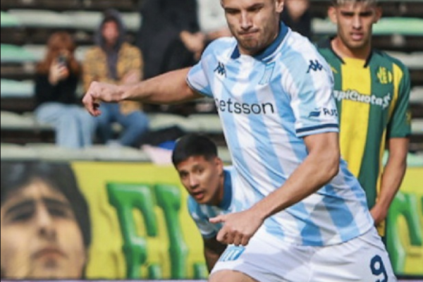 Racing le ganó a Aldosivi y se metió en zona de clasificación