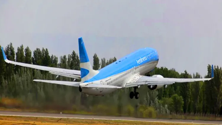 Aerolíneas refuerza la ruta a Miami