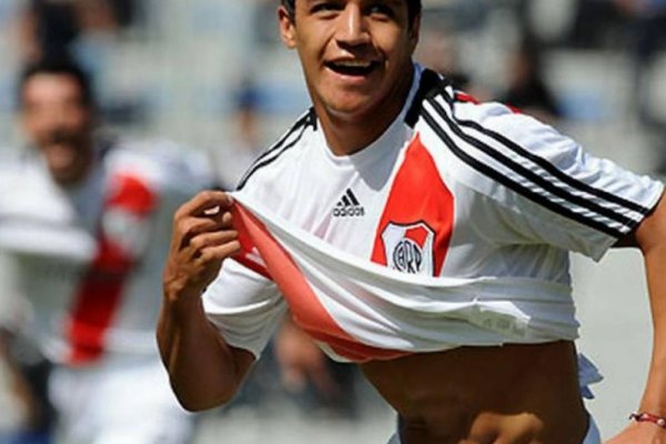 Bomba desde Italia: Alexis Sánchez se iría de Udinese y suena en River