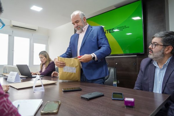 MÁS QUIRÓFANOS! Corrientes licitó la ampliación de área de cirugías en el Hospital Escuela