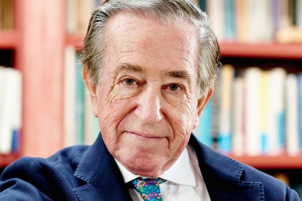 Enrique Rojas, catedrático de psiquiatría: 