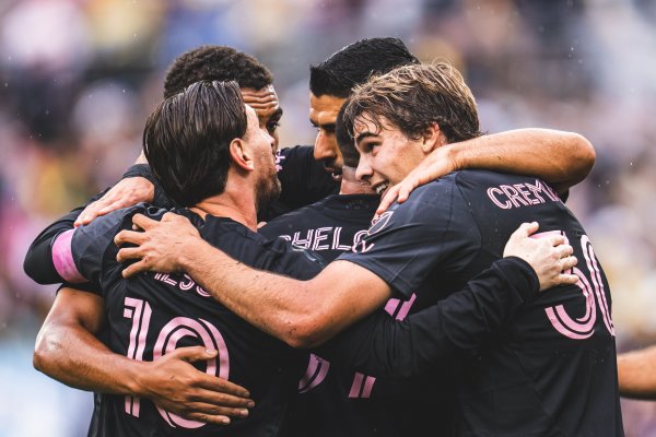 Con Messi, Inter Miami volvió a la victoria y se subió a la cima de la MLS