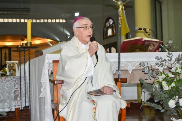 Monseñor Faifer: ¡Qué bueno, peregrinos de esperanza, con Jesús Resucitado cambiando la historia!