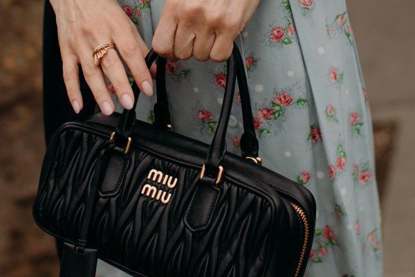 Ni manicura japonesa ni rusa: 6 diseños y colores elegantes y bonitos para esta primavera
