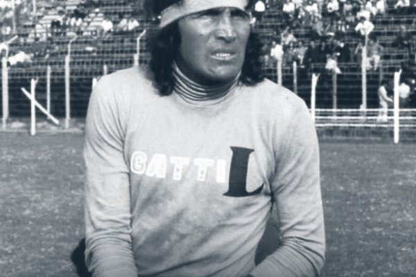 Luto en el fútbol argentino: Murió Hugo el 'Loco' Gatti a sus 80 años