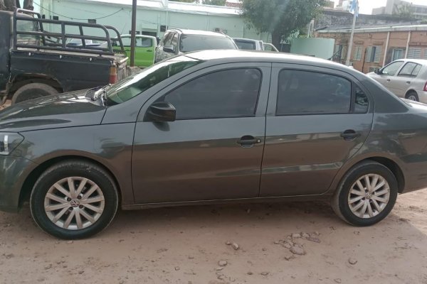 DE MODA! Secuestran y demoran a ocupatantes de un auto sin documentaciones
