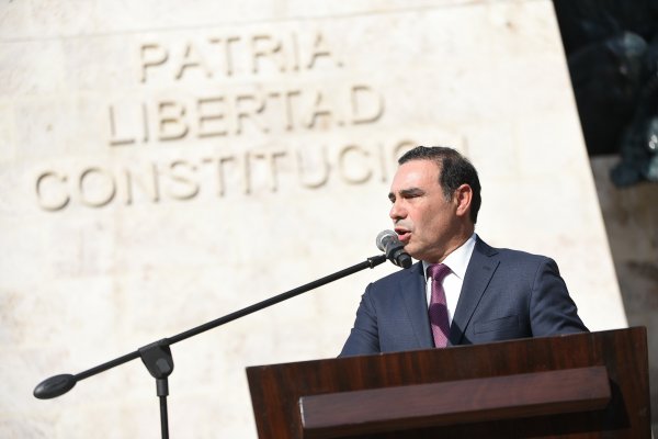IMÁGENES! Valdés en Plaza Libertad 