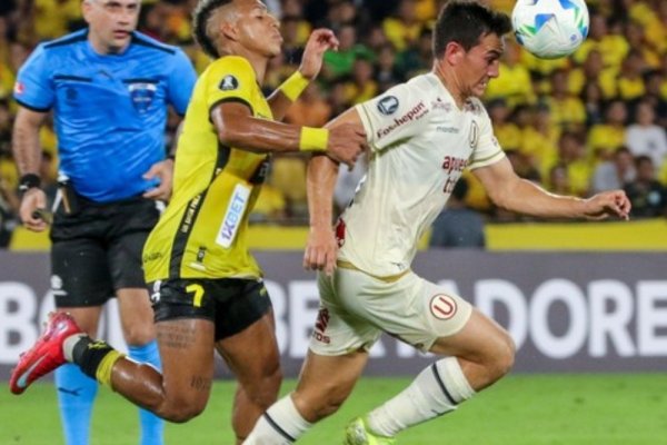 Sorpresa en el grupo de River: Universitario le ganó a Barcelona en Guayaquil