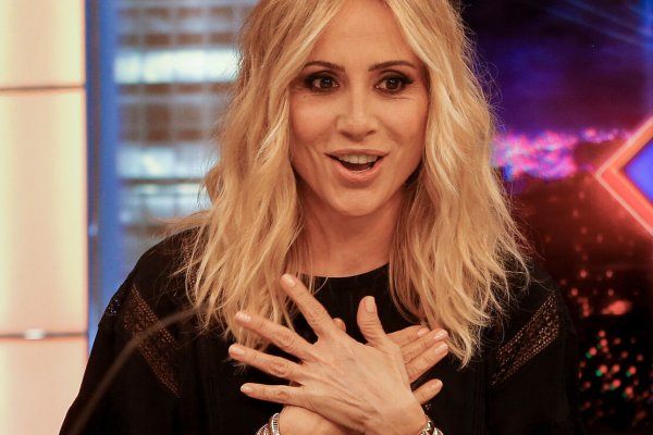 Las uñas de puntos que llevan Maribel Verdú o Marta Sánchez son la nueva manicura francesa limpia y elegante