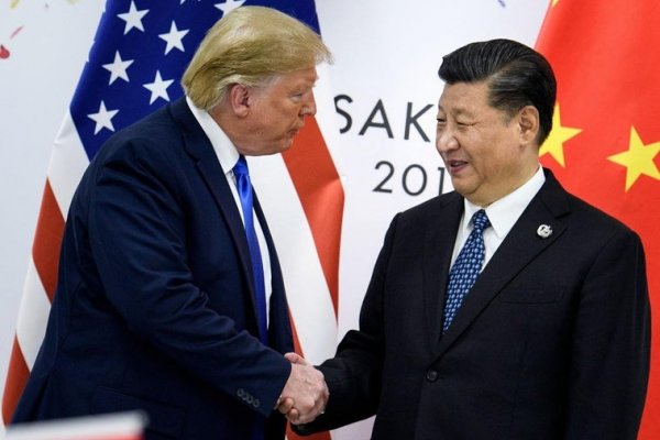 Donald Trump asegura que ha hablado por teléfono con Xi Jinping sobre los aranceles, según medios estadounidenses