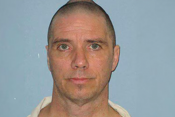 Ejecutan en Alabama con inyección letal a un hombre que pidió morir para cumplir su condena por asesinato y violación