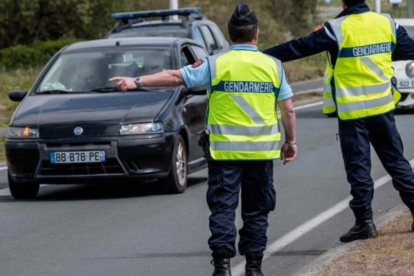 La policía francesa detiene a 25 personas relacionadas con la ola de ataques a las cárceles