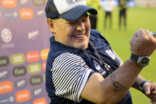 'Fatura' Broun sentenció a Maradona en su paso por Gimnasia: Me...