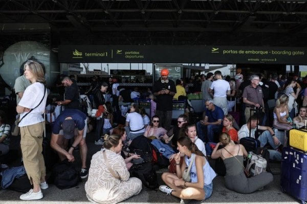 Portugal recupera poco a poco la normalidad tras el apagón y promete «una investigación rigurosa»