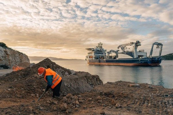 GIM: el cable eléctrico que cortocircuita el Mediterráneo