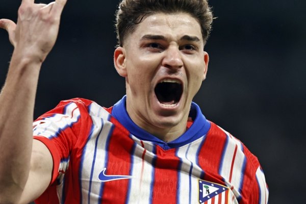 Julián Álvarez, tajante en medio de las dudas por su futuro en Atlético Madrid