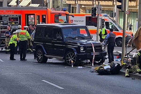Al menos tres heridos en un atropello múltiple en Stuttgart