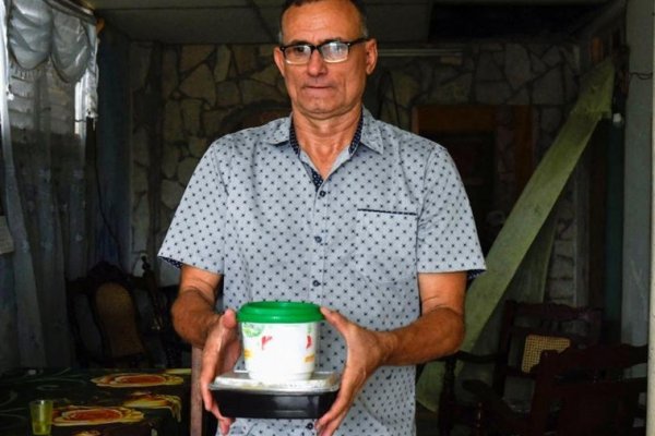 El opositor cubano J. D. Ferrer denuncia golpes y falta de alimentos tras su reingreso en la cárcel