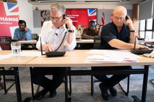Conservadores y laboristas esquivan la autocrítica mientras Reform UK capitaliza el descontento en Inglaterra