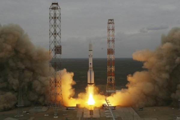EE.UU. vigila los movimientos erráticos de un «satélite nuclear» ruso que podría estar fuera de control