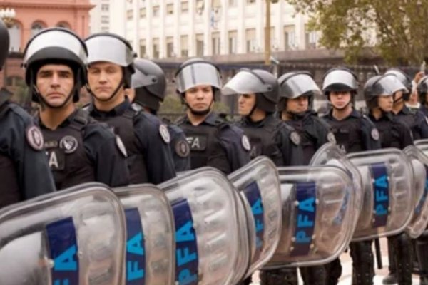 Aumento salarial a fuerzas, un comisario supera los $2.600.000
