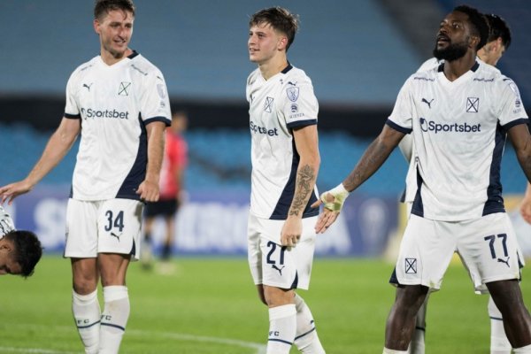 Independiente goleó a Boston River y pelea en la Copa Sudamericana