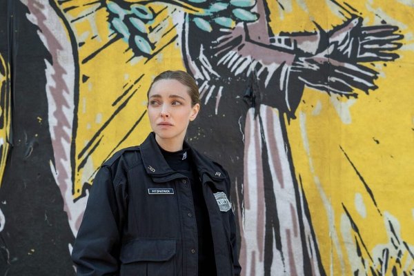 El largo río de las almas, la serie negra con el fentanilo de fondo que recomienda Obama y dirige Amanda Seyfried
