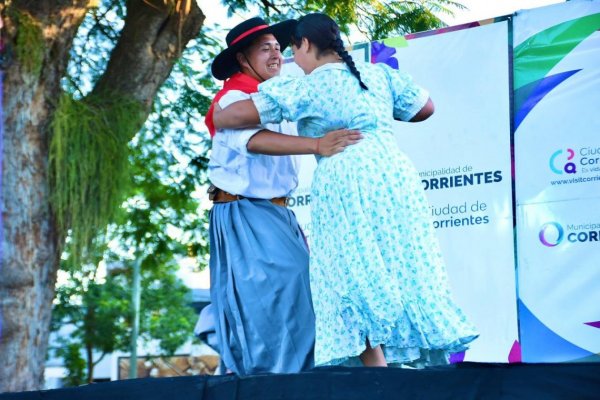 CUIDAD! Fin de semana de danza, recorridos guiados por la ciudad y peña chamamecera